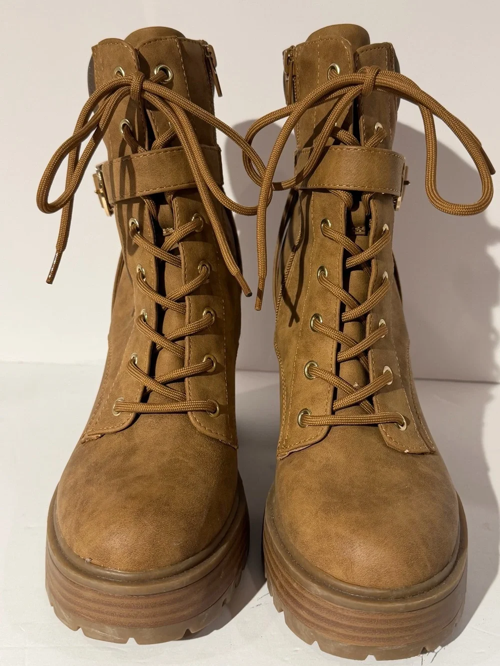 GBG Los Angeles Womens Slythe Faux Suede Combat & Lace-up Boots Shoes size 9